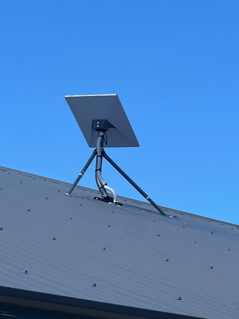 Clean Starlink roof installation