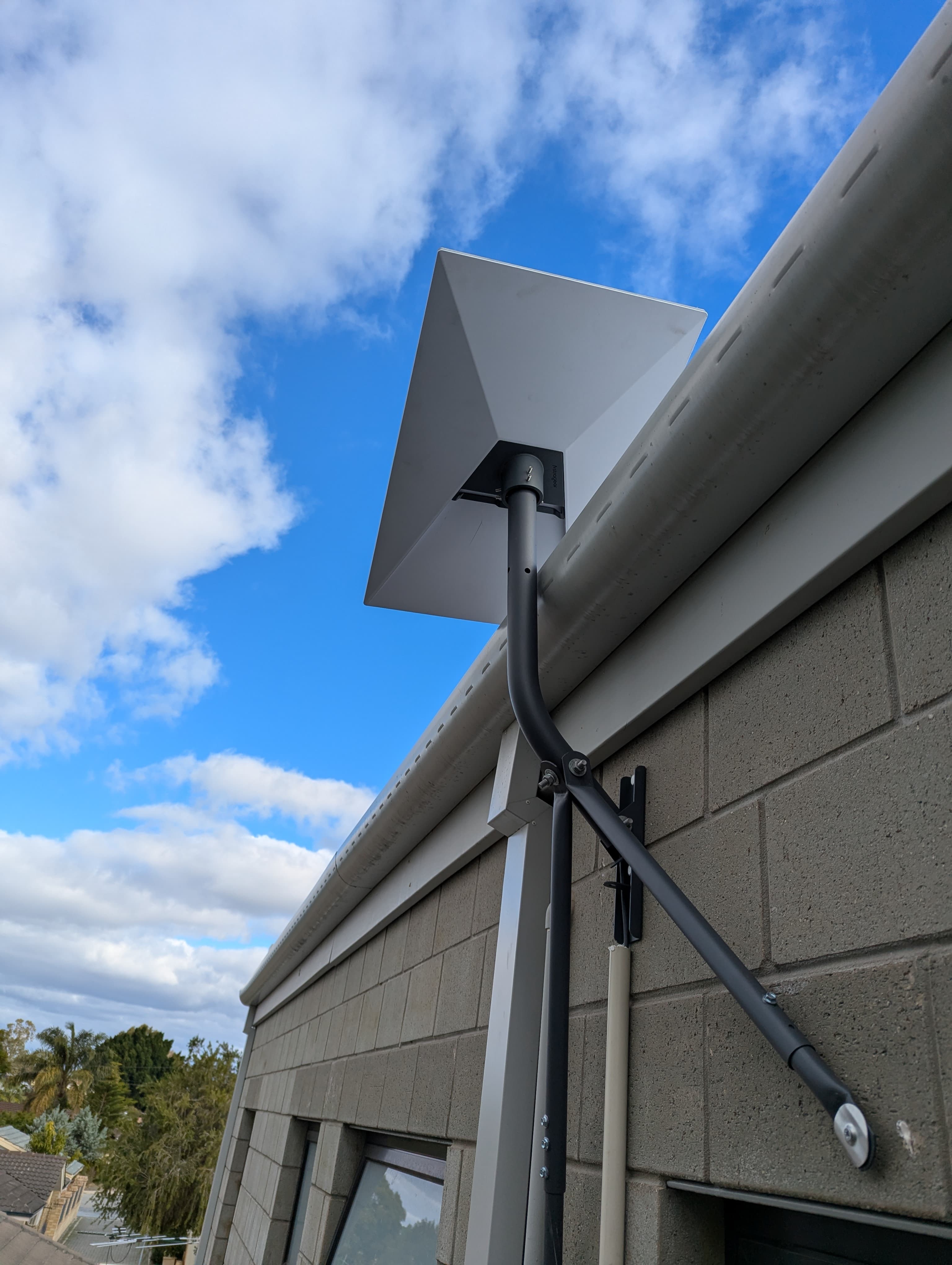 Commercial Starlink installation in Morley